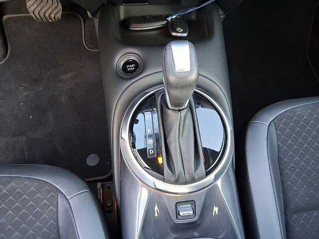 Nissan Juke 1.6 hev N-Connecta