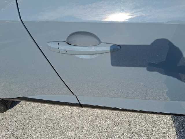 Nissan Qashqai 1.3 MHEV 158 N-Connecta Xtronic-TETTO PANORAMICO