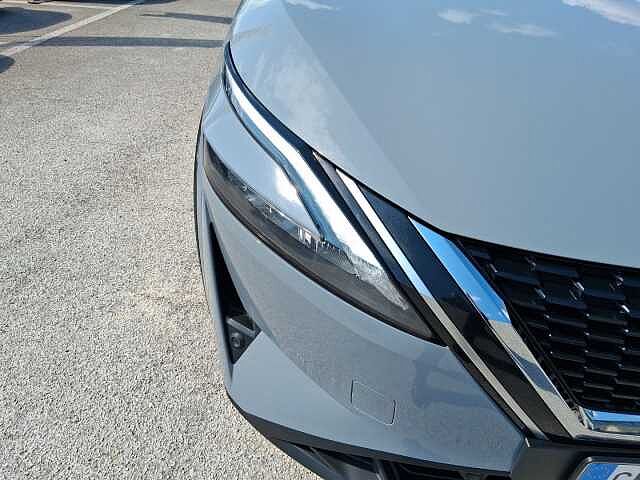 Nissan Qashqai 1.3 MHEV 158 N-Connecta Xtronic-TETTO PANORAMICO