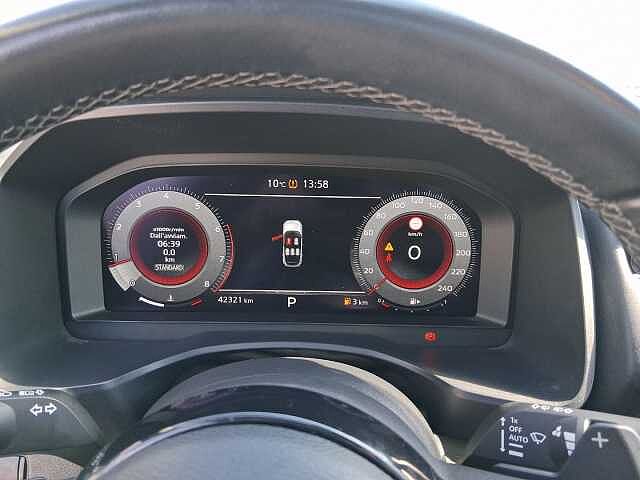 Nissan Qashqai 1.3 MHEV 158 N-Connecta Xtronic-TETTO PANORAMICO
