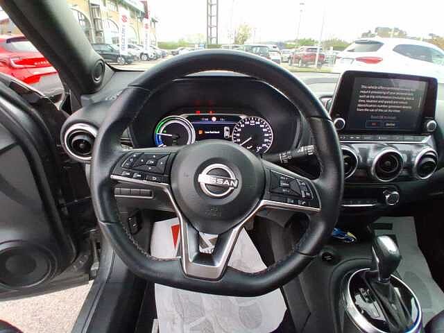 Nissan Juke 1.6 HEV N-Connecta Auto