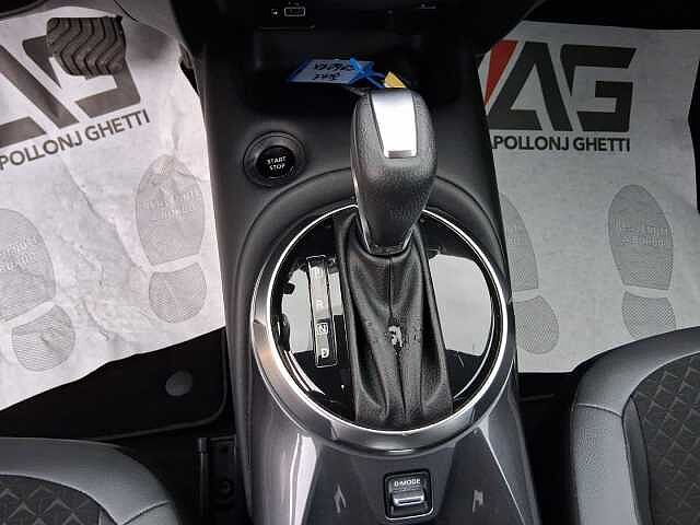 Nissan Juke 1.6 HEV N-Connecta Auto