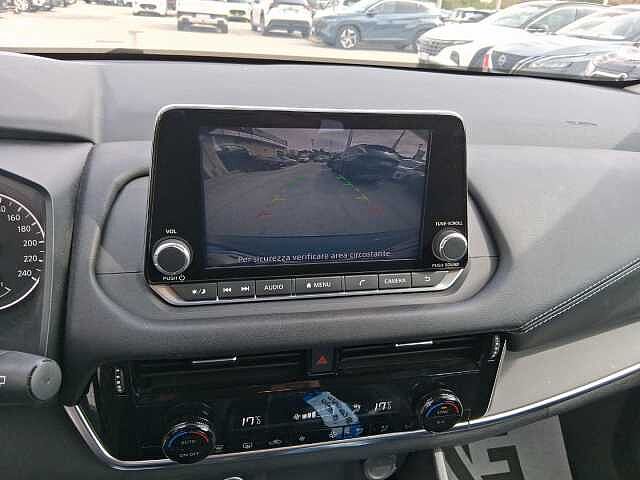 Nissan Qashqai 1.3 MHEV 158 Acenta Xtronic