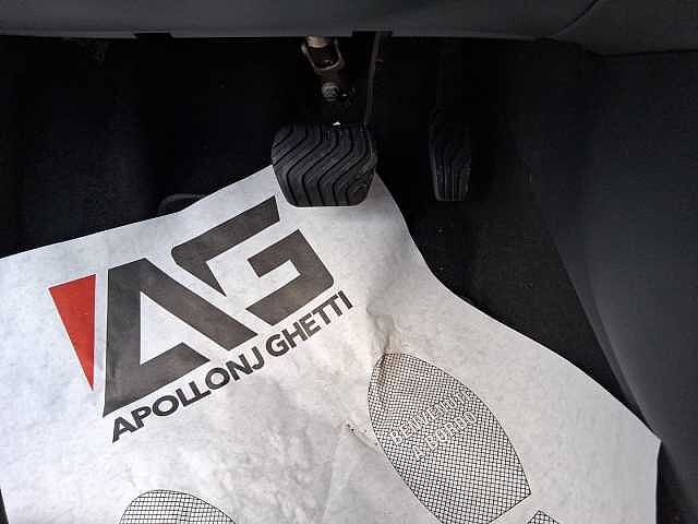 Nissan Juke 1.6 HEV N-Connecta Auto