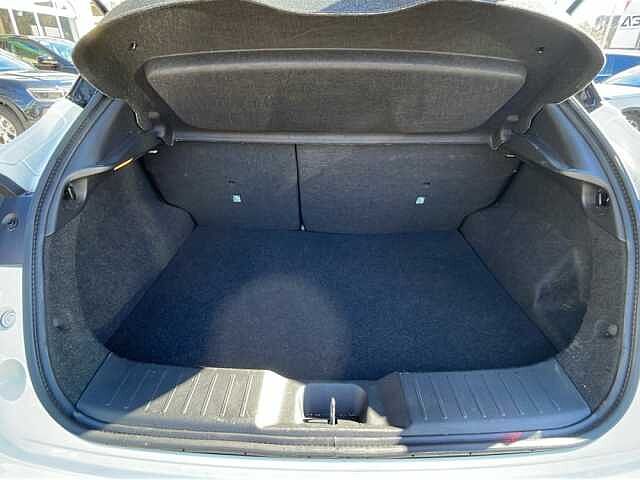 Nissan Juke 1.6 HEV Premiere Edition Auto