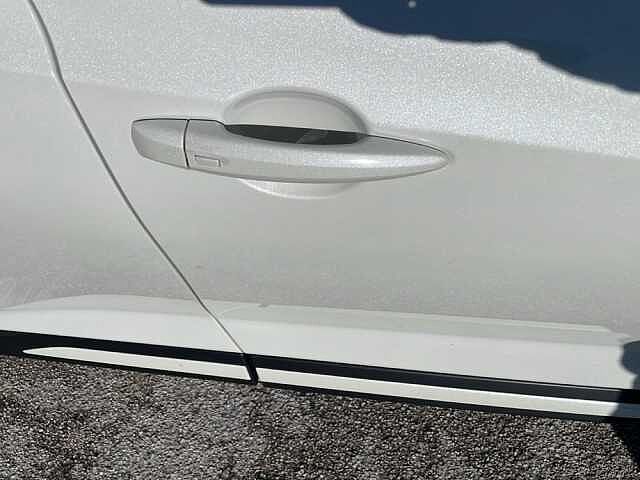 Nissan Juke 1.6 HEV Premiere Edition Auto