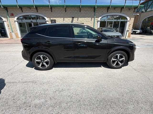 Nissan Qashqai 1.3 MHEV 140 N-Connecta