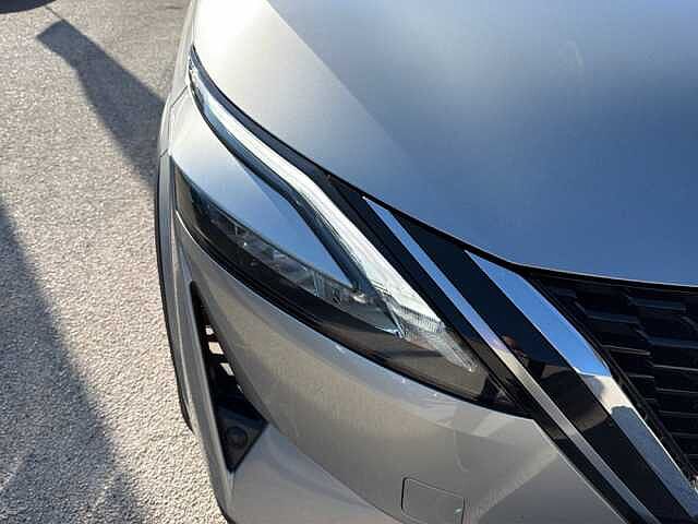 Nissan Qashqai 1.3 MHEV 140 N-Connecta-TETTO PANORAMICO