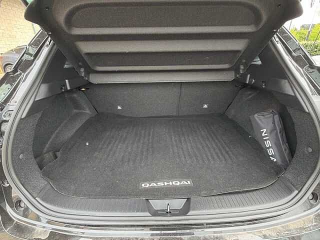 Nissan Qashqai 1.3 MHEV 140 N-Connecta