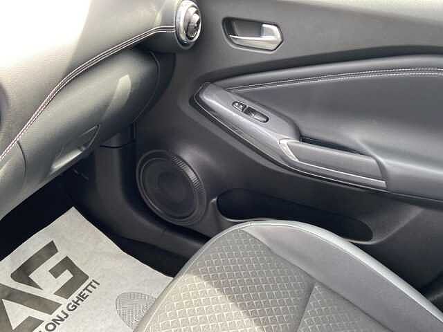 Nissan Juke 1.0 DIG-T 114 Dct N-Connecta