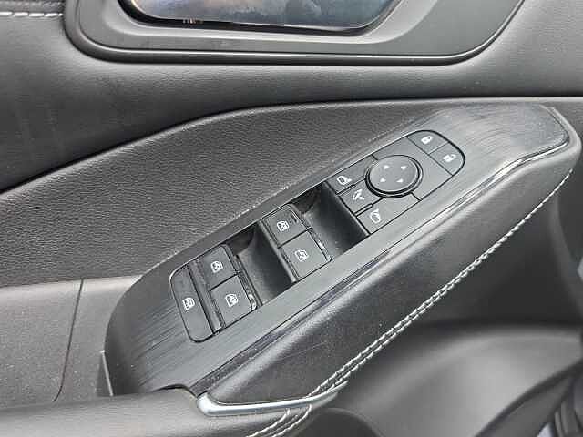 Nissan Qashqai 1.5 EREV e-Power N-Connecta Auto