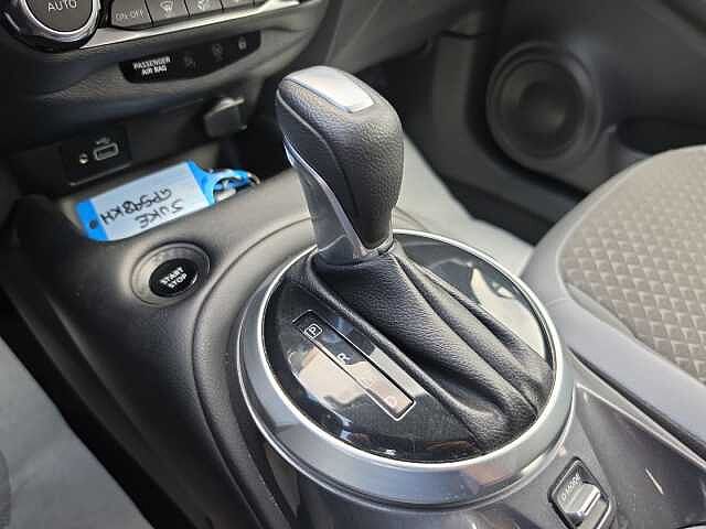 Nissan Juke 1.6 HEV N-Connecta Auto