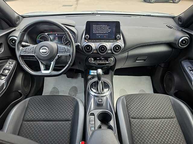Nissan Juke 1.6 HEV N-Connecta Auto
