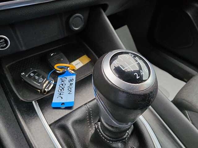 Nissan Qashqai 1.3 MHEV 140 N-Connecta-KM. 31.470