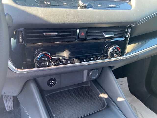 Nissan Qashqai 1.5 HEV e-Power N-Connecta Auto