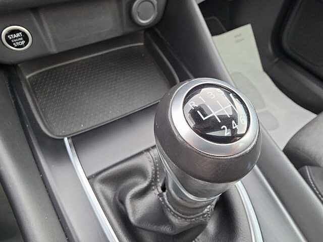 Nissan Qashqai 1.3 MHEV 140 N-Connecta-TETTO PANORAMICO