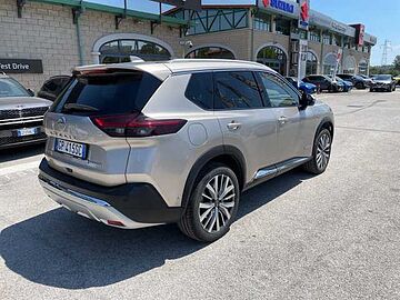 Nissan X-Trail e-Power e-4orce 4WD 7 posti Tekna Grigio