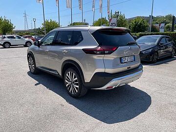 Nissan X-Trail e-Power e-4orce 4WD 7 posti Tekna Grigio