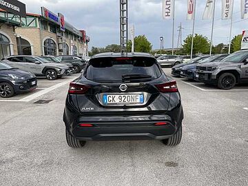 Nissan Juke 1.0 DIG-T 114 CV Tekna Nero