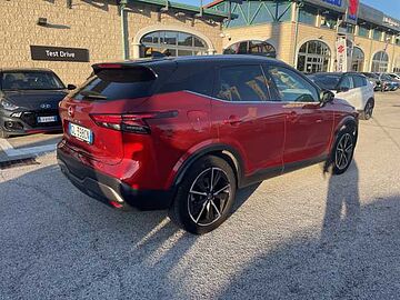 Nissan Qashqai MHEV 140 CV Tekna Grigio