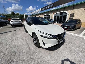 Nissan Qashqai MHEV 140 CV N-Connecta BIANCO TETTO NERO