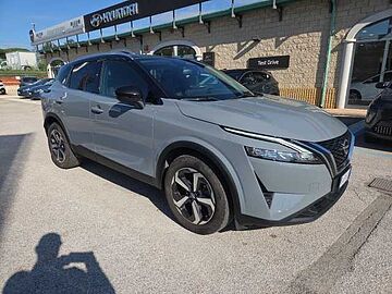 Nissan Qashqai MHEV 140 CV N-Connecta Grigio tetto nero