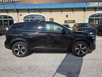 Nissan Qashqai MHEV 140 CV N-Connecta Nero