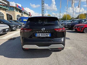 Nissan Qashqai MHEV 140 CV N-Connecta Nero