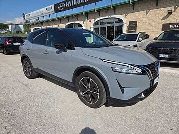 Nissan Qashqai MHEV 140 CV Tekna Grigio tetto nero