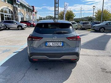 Nissan Qashqai MHEV 140 CV N-Connecta Grigio tetto nero