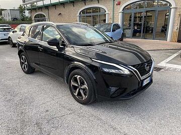 Nissan Qashqai MHEV 140 CV N-Connecta Nero