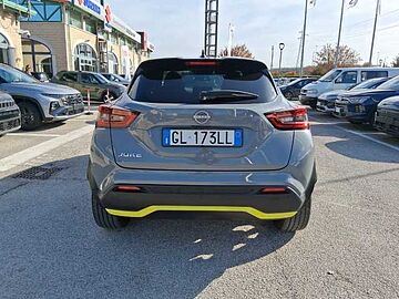 Nissan Juke 1.0 DIG-T 114 CV DCT Kiiro Grigio tetto nero