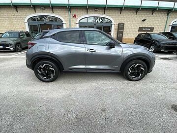 Nissan Juke 1.6 HEV N-Connecta Grigio