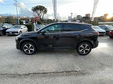 Nissan Qashqai 1.3 MHEV 158 N-Connecta Xtronic Nero