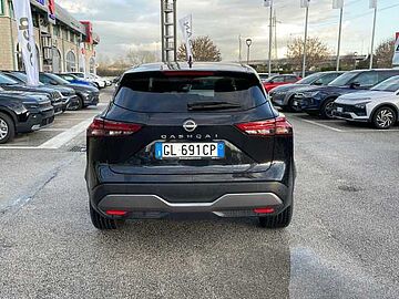 Nissan Qashqai 1.3 MHEV 158 N-Connecta Xtronic Nero