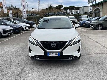 Nissan Qashqai 1.3 MHEV 158 N-Connecta Xtronic Bianco
