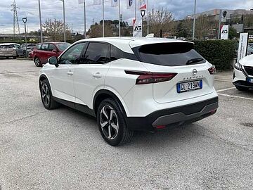 Nissan Qashqai 1.3 MHEV 158 N-Connecta Xtronic Bianco