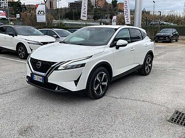 Nissan Qashqai 1.3 MHEV 158 N-Connecta Xtronic Bianco