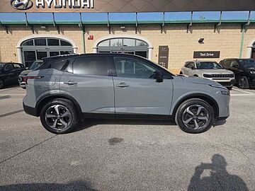 Nissan Qashqai 1.3 MHEV 140 N-Connecta Grigio tetto nero