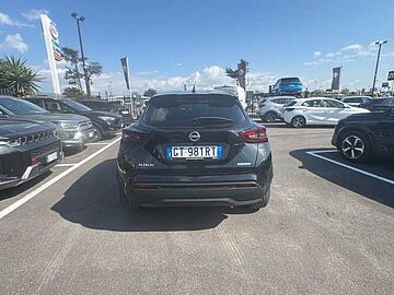 Nissan Juke 1.6 HEV Tekna Auto Nero