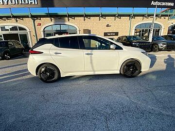 Nissan Leaf e+ Tekna PRO PILOT PARK 40 KWH Bianco