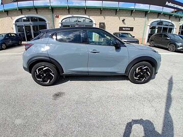 Nissan Juke 1.6 HEV N-Connecta Auto Grigio tetto nero