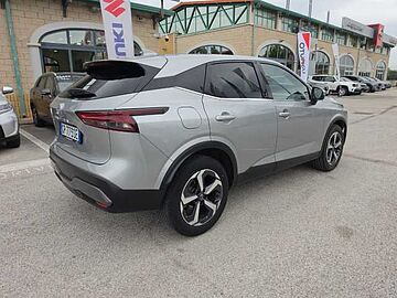 Nissan Qashqai 1.3 MHEV 140 N-Connecta-KM. 31.470 Grigio