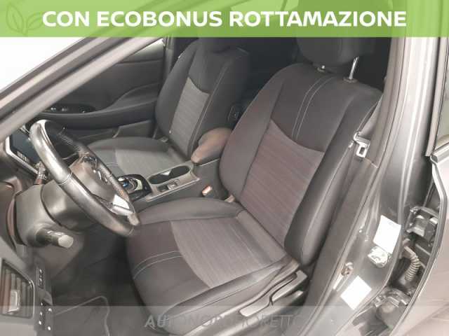 Nissan Leaf n-connecta 40kwh 150cv my19