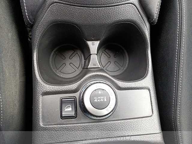 Nissan X-Trail 2.0 dci n-connecta 4wd xtronic