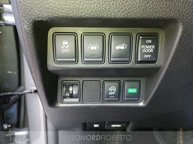 Nissan X-Trail 2.0 dci n-connecta 4wd xtronic