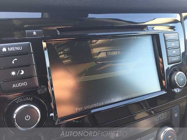 Nissan Qashqai 1.3 dig-t acenta premium 140cv