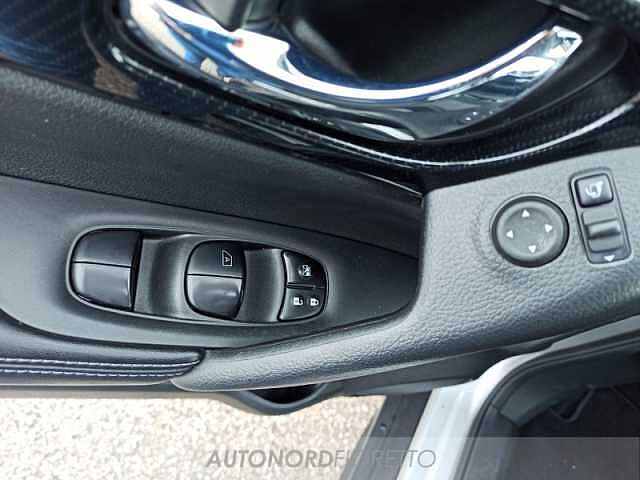 Nissan X-Trail 1.7 dci n-connecta 4wd x-tronic my20