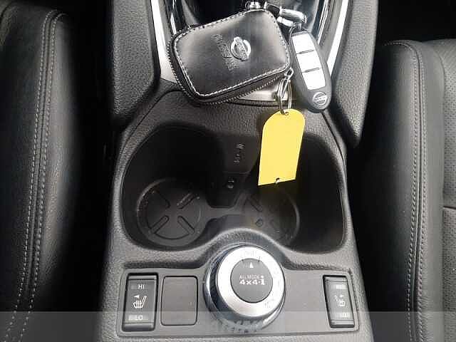 Nissan X-Trail 2.0 dci tekna 4wd