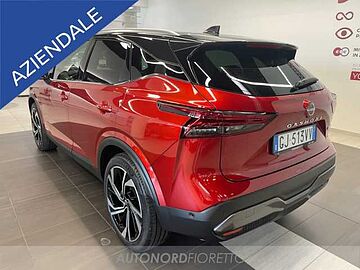 Nissan Qashqai 1.5 e-power tekna+ 2wd Fuji sunset red/black metallic